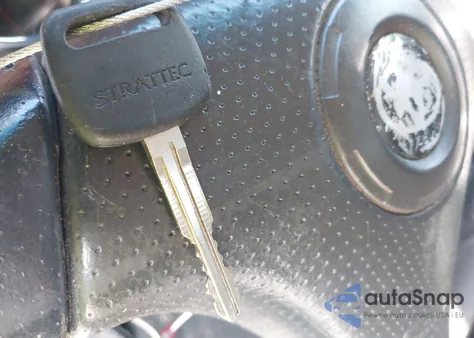 2003 Toyota Matrix Xr from USA, damaged, VIN 2T1KR32E63C007215